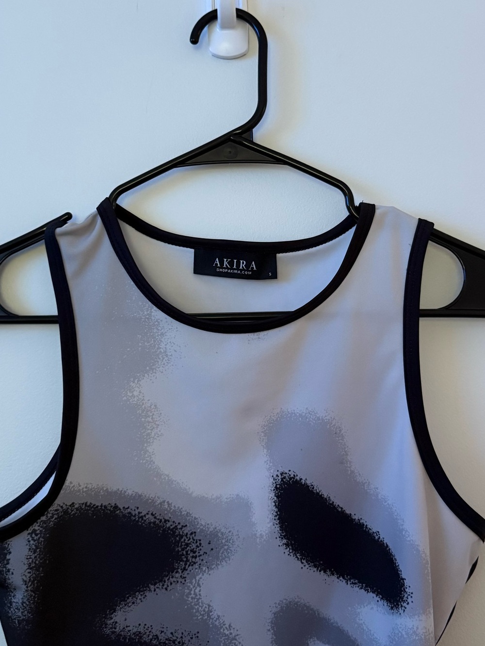 AKIRA Black & White Abstract Print Tank